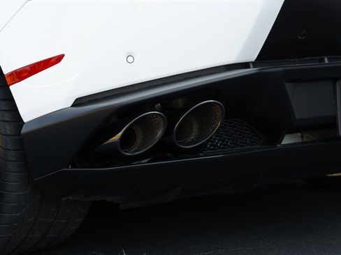 Used 2016 Lamborghini Huracan LP 610-4 image 33