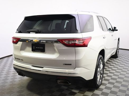 Used 2018 Chevrolet Traverse Premier w/ LPO, Floor Liner Package AWD/4WD image 6