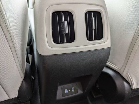 Used 2025 Hyundai Tucson SEL FWD image 18
