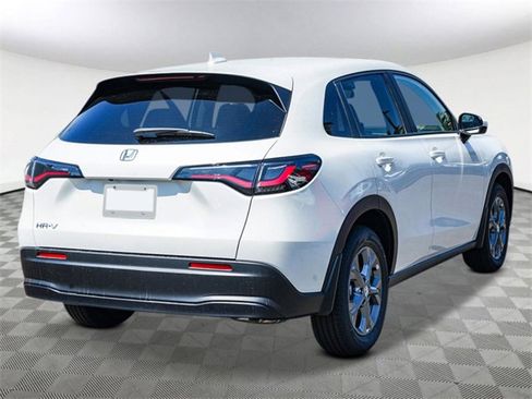 New 2026 Honda HR-V LX image 2