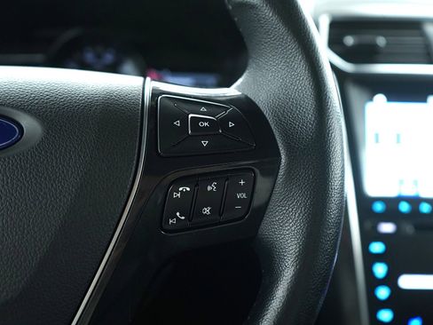 Used 2017 Ford Explorer Limited w/ Equipment Group 301A image 28