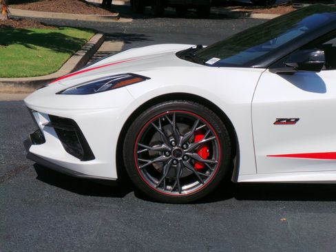 Used 2023 Chevrolet Corvette Stingray Premium Conv w/ Z51 Performance Package RWD image 15