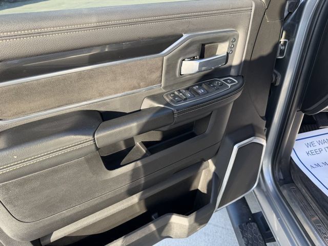 Used 2022 RAM 2500 Laramie AWD/4WD image 16