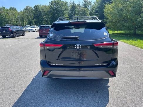 Used 2023 Toyota Highlander Limited AWD/4WD image 4