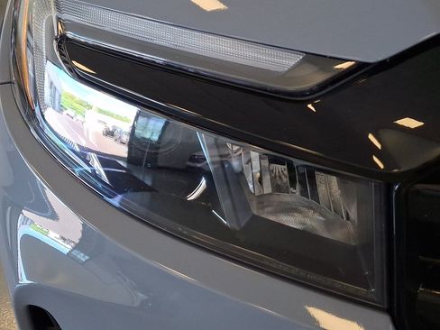 Used 2025 Honda Ridgeline Black Edition image 9