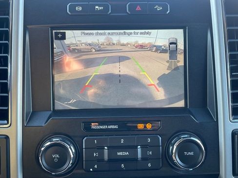 Used 2019 Ford F250 Lariat w/ Lariat Value Package image 14