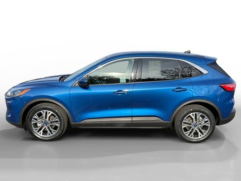 Certified 2022 Ford Escape SEL image 2