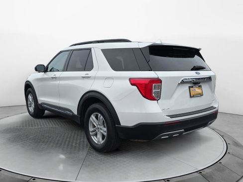 Certified 2024 Ford Explorer XLT w/ Equipment Group 202A image 4