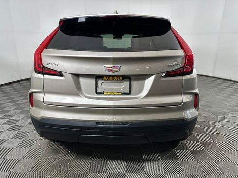 Used 2024 Cadillac XT4 Luxury image 4