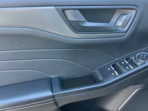 Used 2023 Ford Escape Active w/ Tech Pack #1 image 11