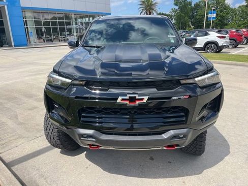 New 2026 Chevrolet Colorado ZR2 w/ Technology Package AWD/4WD image 12