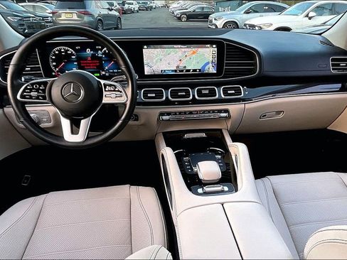 Certified 2023 Mercedes-Benz GLS 450 4MATIC image 13