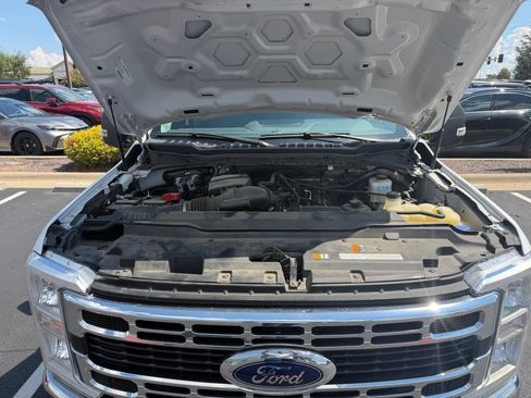 Used 2024 Ford F350 XLT AWD/4WD image 22