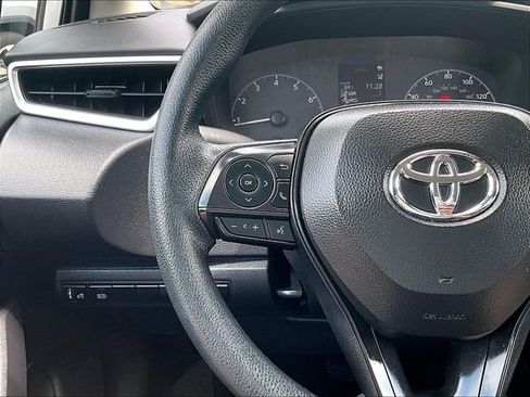 Used 2024 Toyota Corolla LE FWD image 22