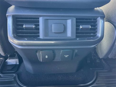 Used 2023 Ford F150 XLT w/ Equipment Group 302A High image 17