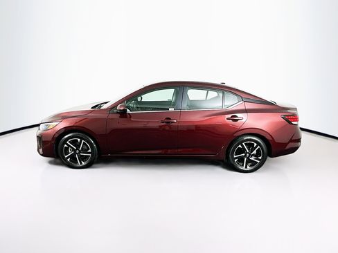 Used 2024 Nissan Sentra SV image 4