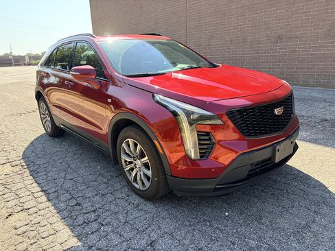 Used 2021 Cadillac XT4 Sport w/ Sun And Sound Package AWD/4WD image 7