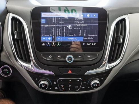 Used 2021 Chevrolet Equinox Premier image 20