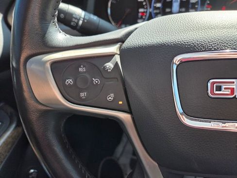 Used 2022 GMC Acadia Denali w/ GMC Pro Grade Package image 19