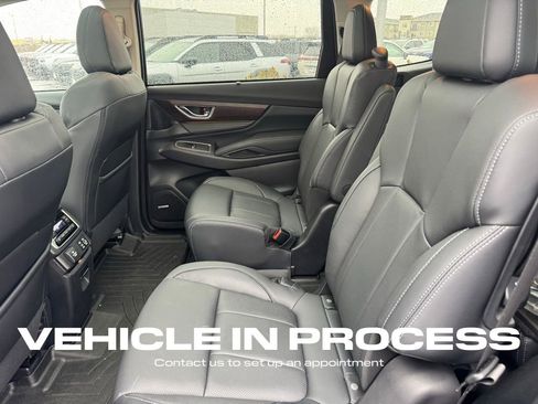 Used 2024 Subaru Ascent Touring image 9
