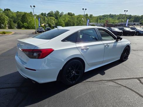 Used 2024 Honda Civic Sport image 9