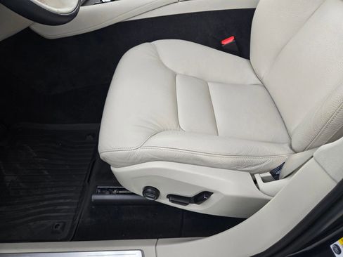 Certified 2023 Volvo XC90 B6 Plus w/ Protection Package Premier AWD/4WD image 9