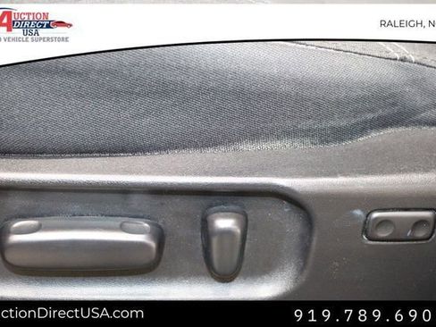 Used 2021 Toyota Tacoma TRD Off-Road image 19