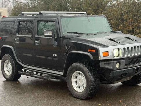 Used 2003 HUMMER H2 w/ Preferred Equipment Group image 9