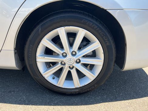 Used 2014 Toyota Camry XLE w/ Convenience Package FWD image 17