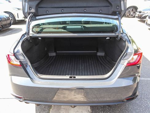 Used 2026 Toyota Camry SE FWD image 25