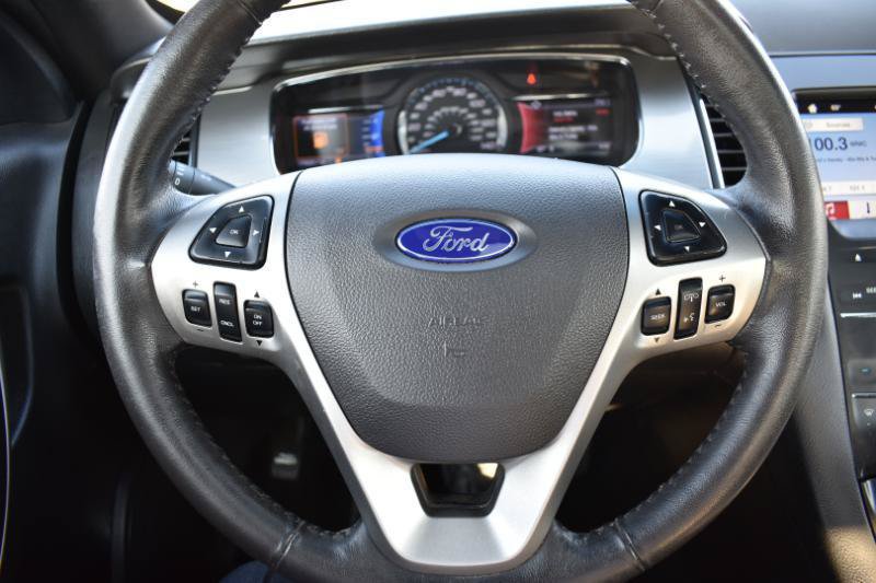 Used 2016 Ford Taurus SEL w/ Equipment Group 201A FWD image 20