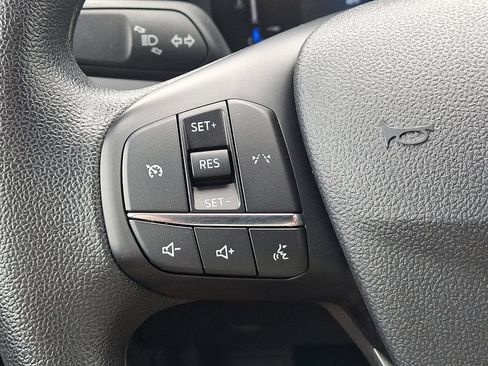 Used 2025 Ford Escape Active AWD/4WD image 21