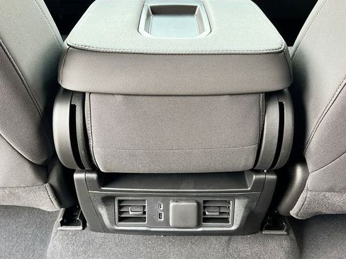 New 2026 GMC Sierra 1500 Elevation image 18