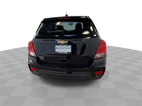 Certified 2019 Chevrolet Trax LS w/ Tint and Cruise Package image 2