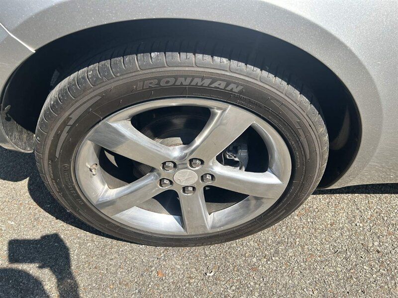 Used 2008 Pontiac Solstice Convertible w/ Premium Package RWD image 20