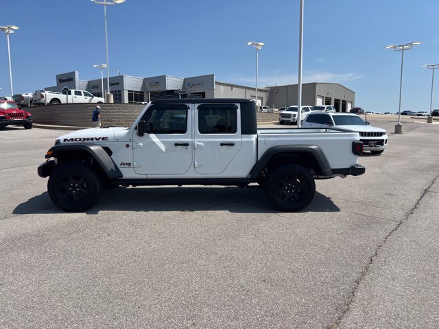 Used 2023 Jeep Gladiator Mojave w/ Trailer Tow Package AWD/4WD image 8