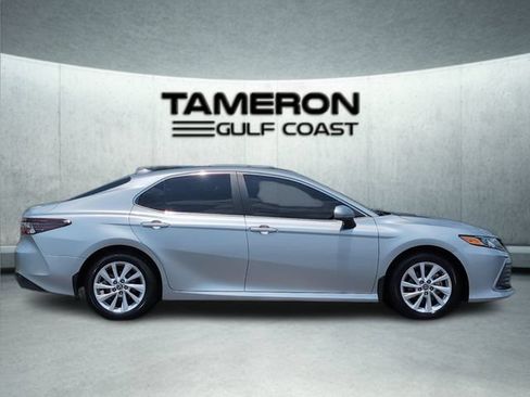 Used 2024 Toyota Camry LE FWD image 7