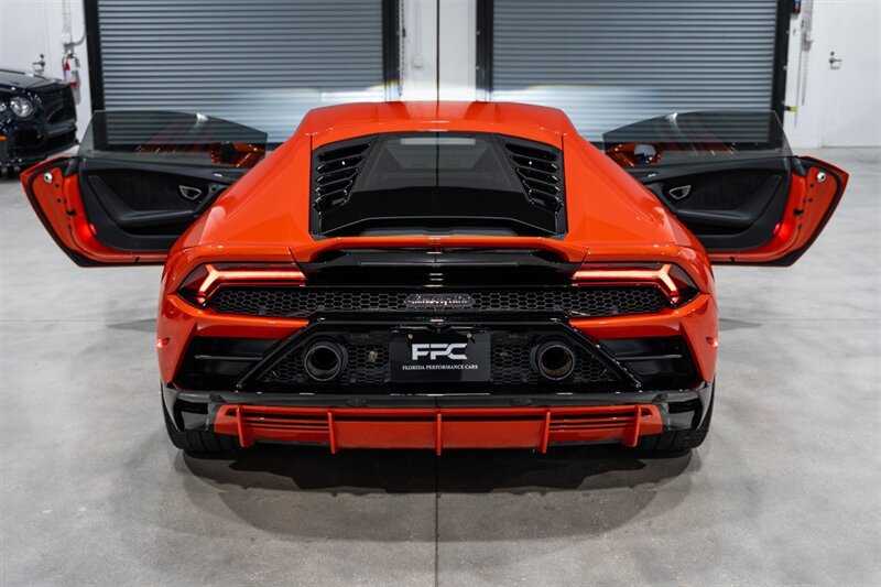 Used 2020 Lamborghini Huracan EVO AWD/4WD image 36