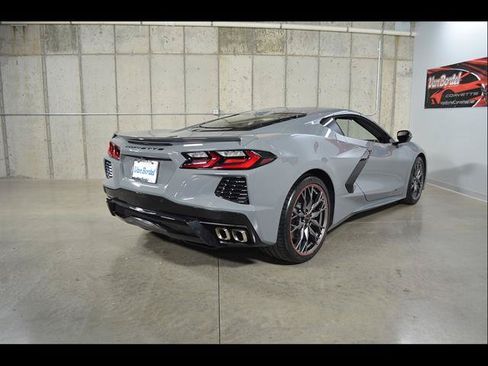 Used 2024 Chevrolet Corvette Stingray Premium Cpe w/ 3LT RWD image 7