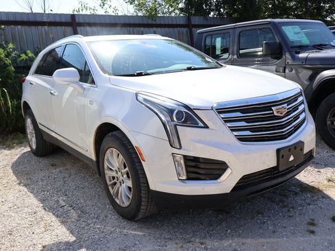 Used 2017 Cadillac XT5 FWD image 22