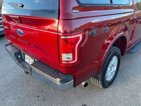 Used 2017 Ford F150 Lariat w/ Trailer Tow Package image 12