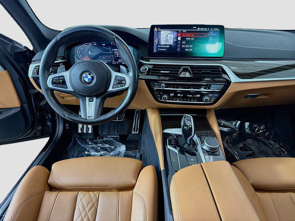Used 2023 BMW 530i xDrive w/ M Sport Package AWD/4WD image 31