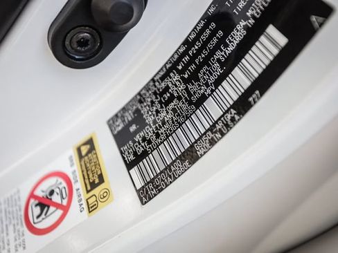 Used 2016 Toyota Highlander Limited FWD image 70