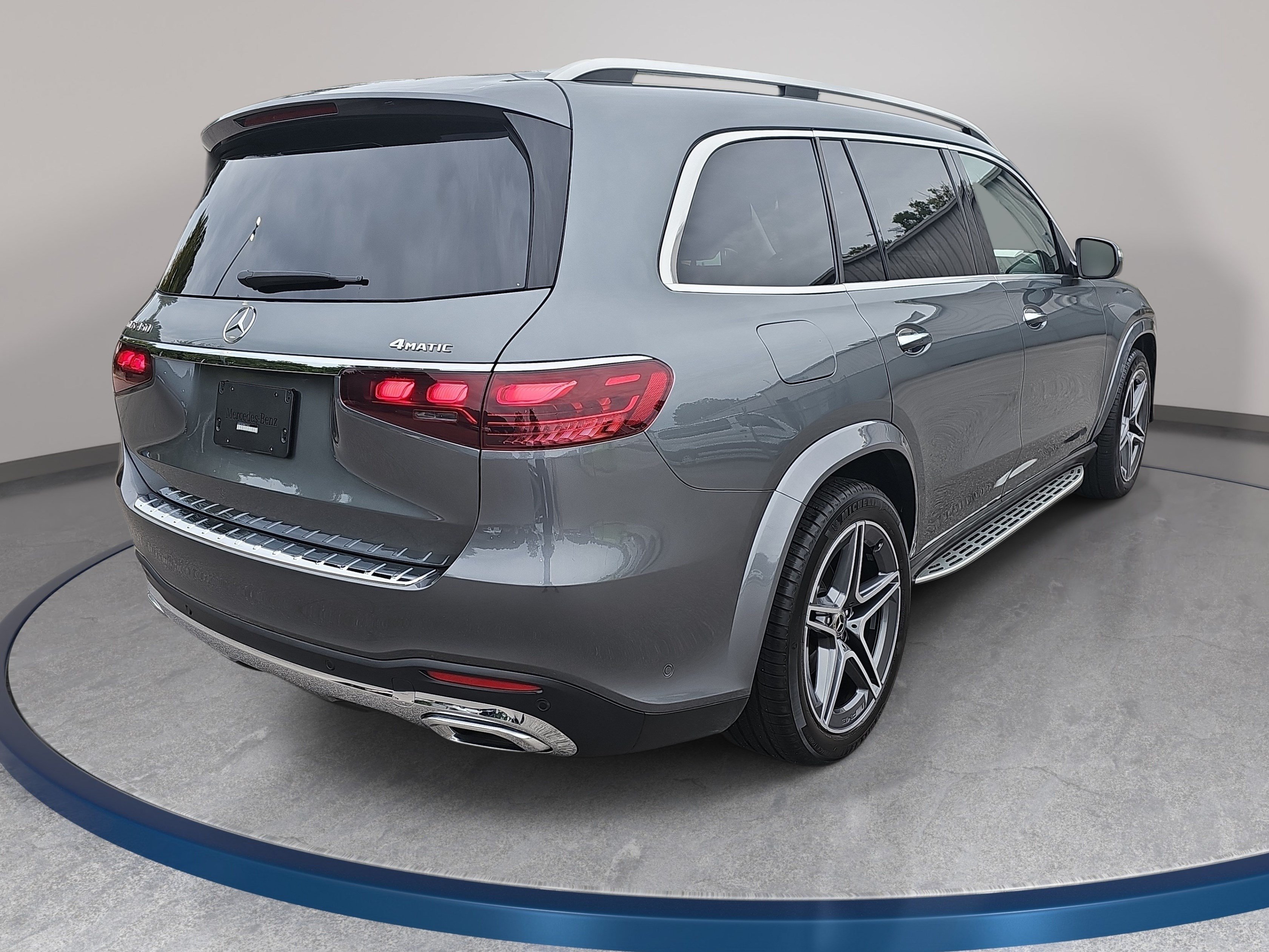 Certified 2024 Mercedes-Benz GLS 450 4MATIC image 6