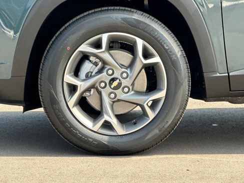New 2026 Chevrolet Trax LT FWD image 25