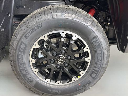 New 2026 Toyota Tundra SR5 AWD/4WD image 26
