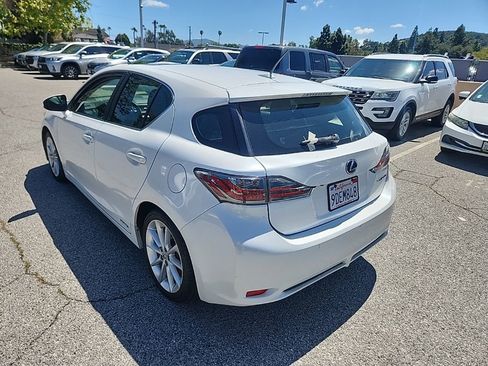 Used 2011 Lexus CT 200h Premium w/ Premium Audio Pkg image 3