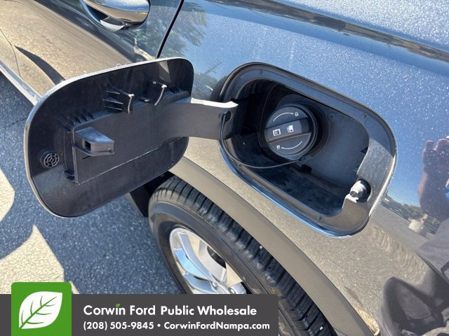 Used 2020 Hyundai Santa Fe SEL AWD/4WD image 10