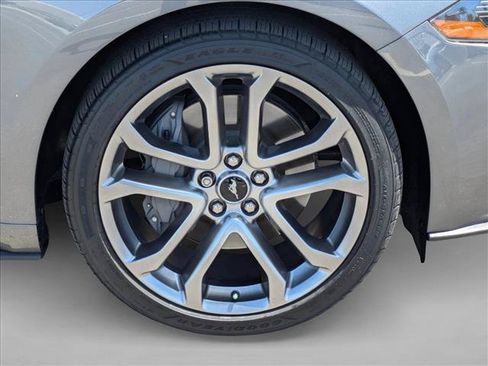 Used 2021 Ford Mustang GT Premium w/ Equipment Group 401A RWD image 21