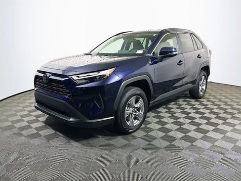Certified 2025 Toyota RAV4 XLE FWD image 4